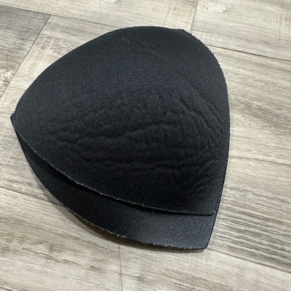 NVGTN Classic Black Sports Bra - Picture 3 of 3